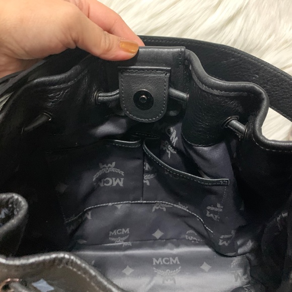 *** MCM Visetos drawstring *** - Picture 7 of 16